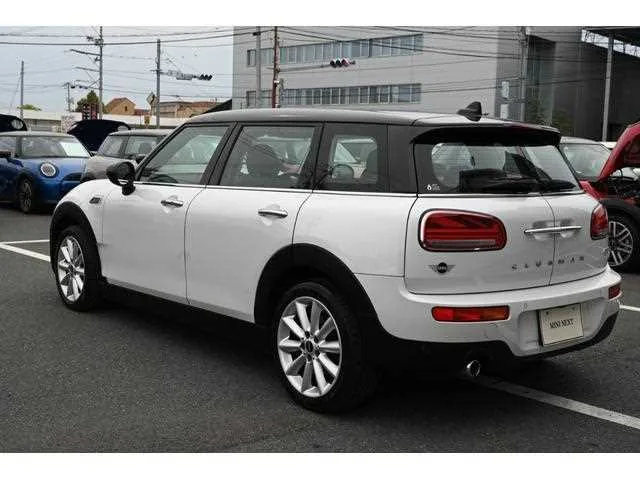 BMW MINI 2023 — миниатюра 5