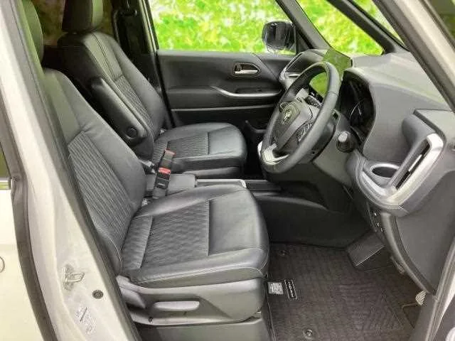 Toyota Noah 2023 — миниатюра 4