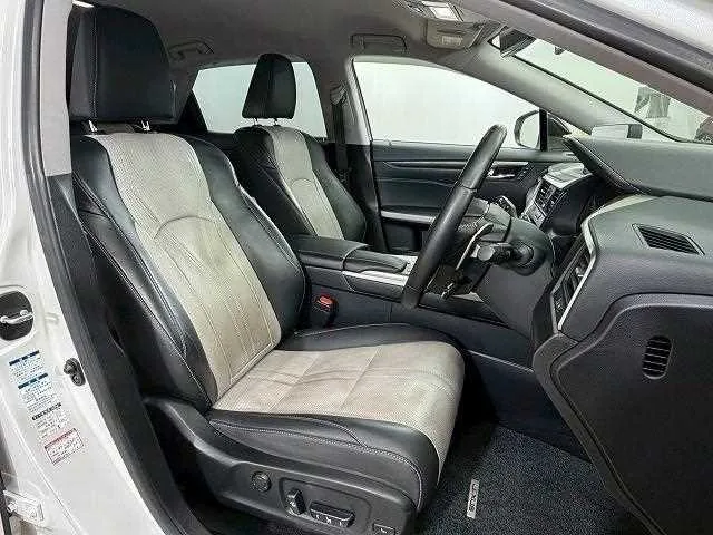Lexus RX 2022 — миниатюра 2