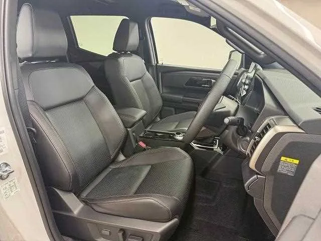 Mitsubishi Triton GSR 2024 — миниатюра 2