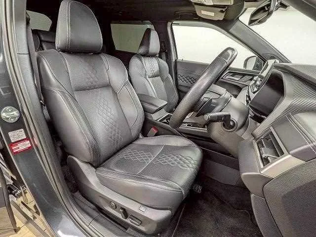 Mitsubishi Outlander BLACK Edition 2024 — миниатюра 2