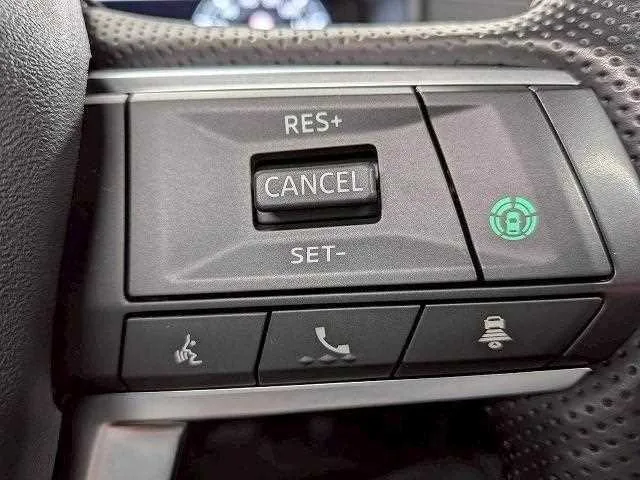 Mitsubishi Outlander BLACK Edition 2024 — миниатюра 3