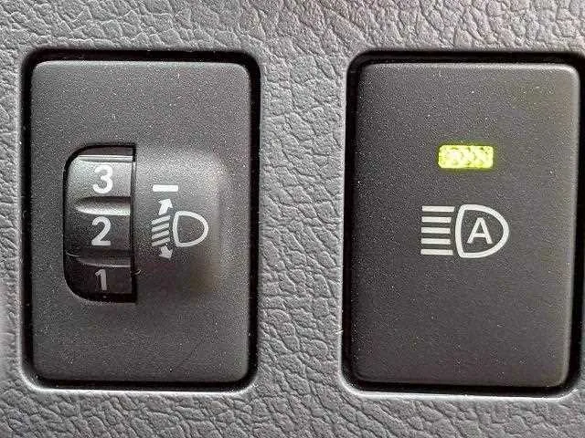 Toyota Landcruiser 70 AX 2024 — миниатюра 3