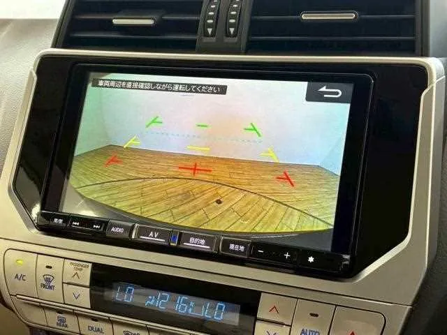 Toyota Land Cruiser Prado 2023 — миниатюра 4