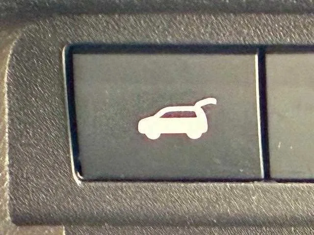 Mitsubishi Outlander G 2022 — миниатюра 2