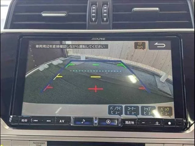 Toyota Land Cruiser Prado 2022 — миниатюра 4