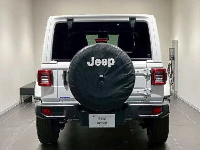 Jeep Wrangler 2022 — миниатюра 4