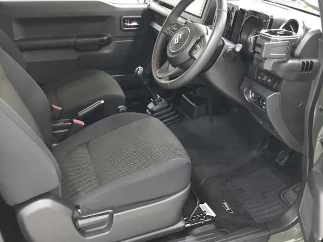 Suzuki Jimny 2022 — миниатюра 4