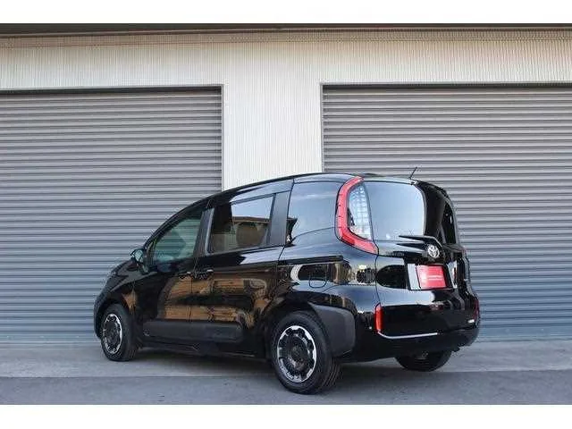 Toyota Sienta 2024 — миниатюра 4