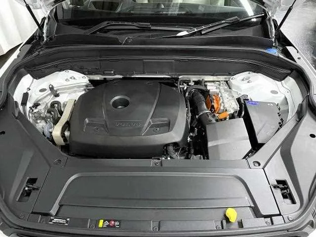 Volvo XC90 2022 — миниатюра 5
