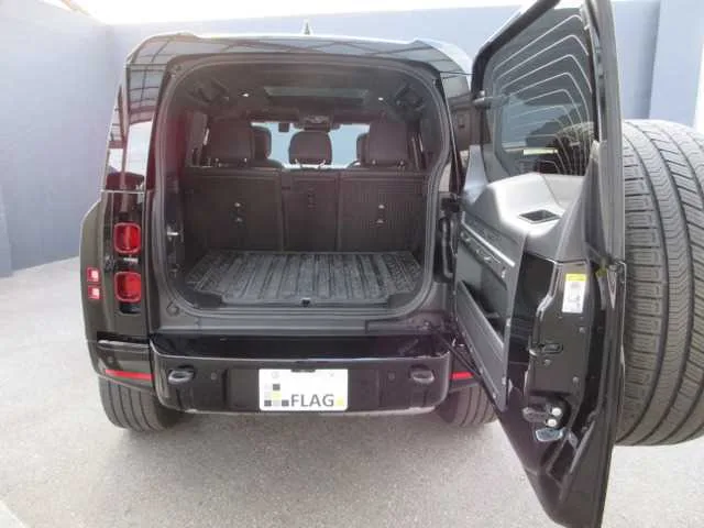 Land Rover Defender 2023 — миниатюра 3