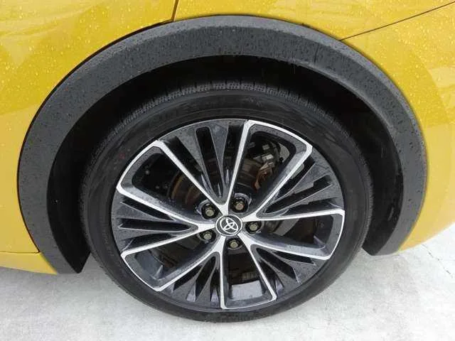 Toyota Prius 2.0 G 2023 — миниатюра 5