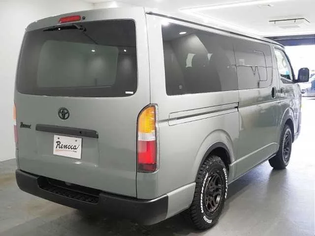 Toyota Hiace Van 2024 — миниатюра 2