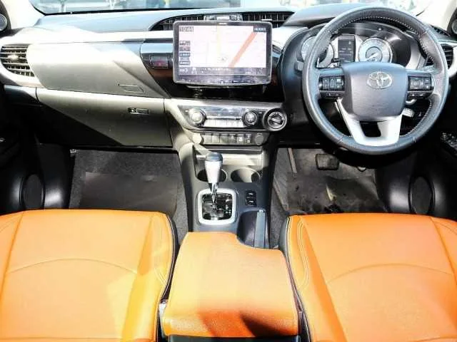 Toyota Hilux 2022 — миниатюра 4