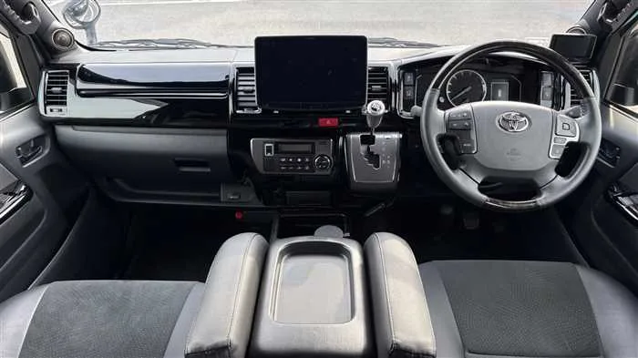 Toyota Hiace Van GL 2022 — миниатюра 2