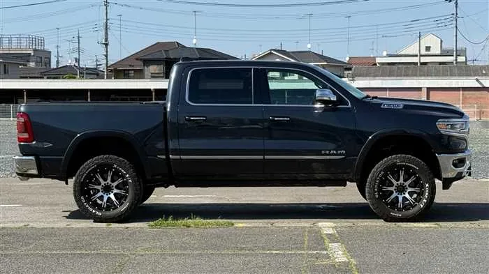 Dodge RAM 2022 — миниатюра 4