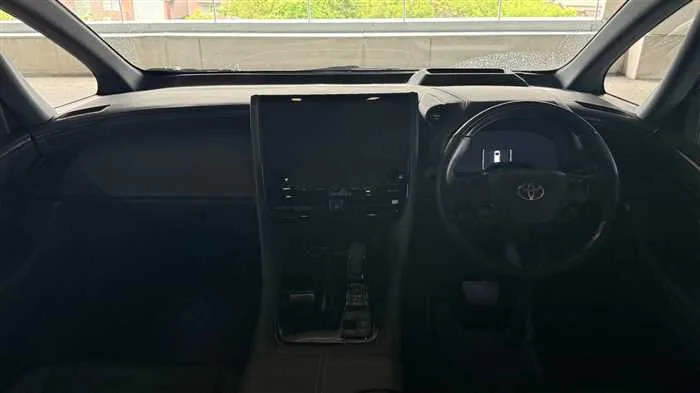 Toyota Alphard 2.5 Z 2025 — миниатюра 2