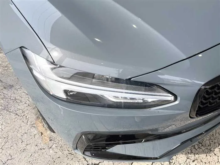 Volvo S90 2023 — миниатюра 3