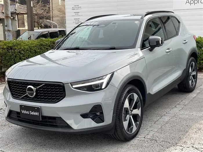 Volvo XC40 2024 — миниатюра 5
