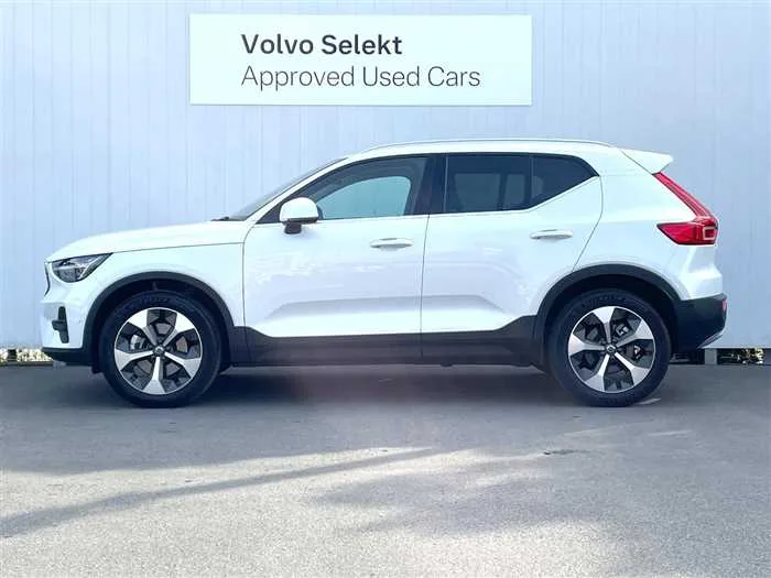 Volvo XC40 2025 — миниатюра 2