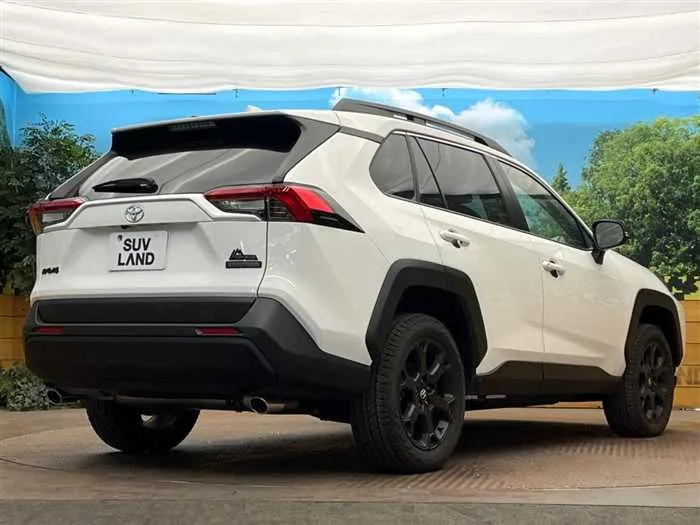 Toyota RAV4 2025 — миниатюра 3