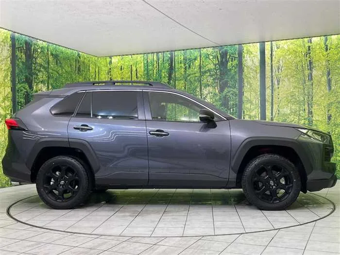 Toyota RAV4 2025 — миниатюра 5