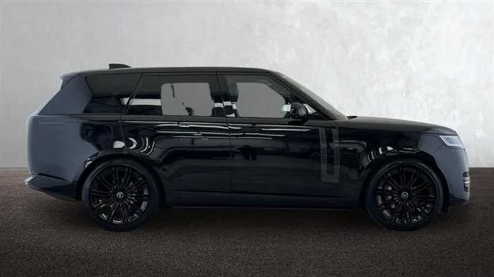 Land Rover Range Rover AUTOMATIC DIESEL 2023 — миниатюра 5