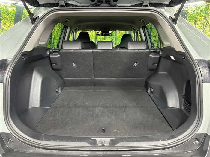 Toyota RAV4 2025 — миниатюра 2
