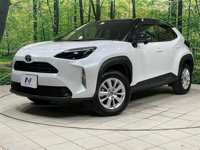 Toyota Yaris Cross 2025 — фото 1, купить с доставкой в Москву