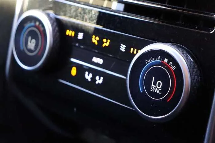 Land Rover Range Rover AUTOMATIC DIESEL 2023 — миниатюра 3