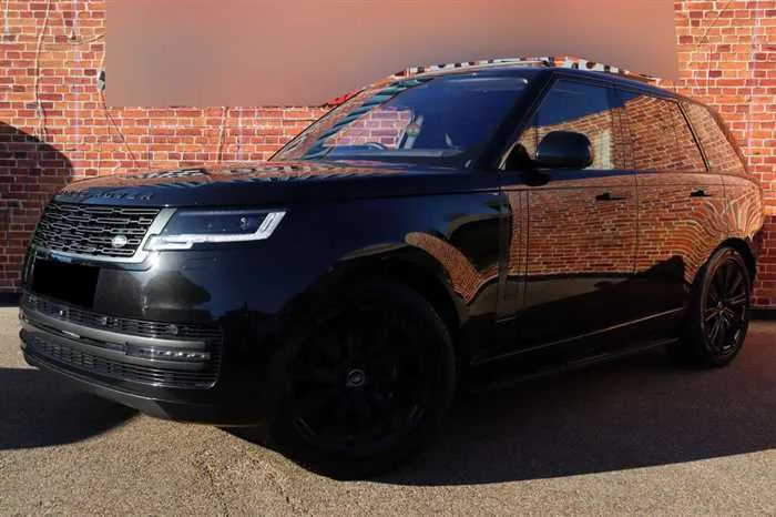 Land Rover Range Rover AUTOMATIC DIESEL 2023 — миниатюра 4