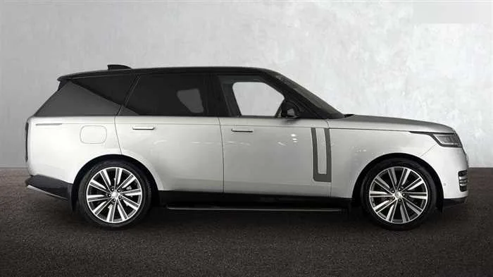 Land Rover Range Rover AUTOMATIC DIESEL 2023 — миниатюра 5