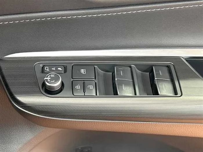 Toyota Harrier 2023 — миниатюра 3
