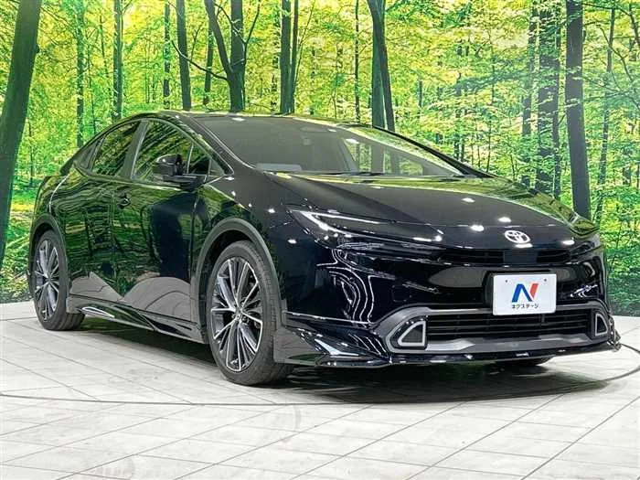 Toyota Prius 2023 — миниатюра 3