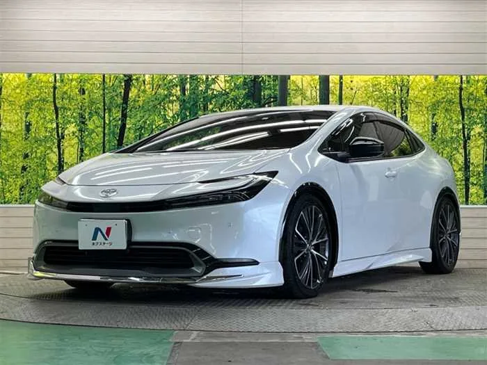 Toyota Prius 2023 — миниатюра 2