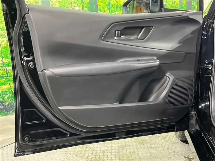 Toyota Prius 2023 — миниатюра 2