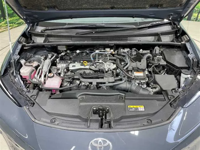 Toyota Prius 2023 — миниатюра 2