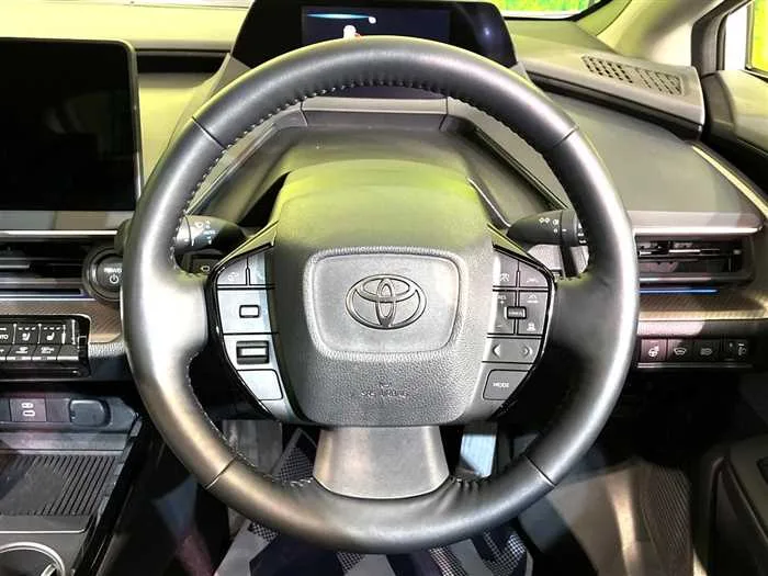 Toyota Prius 2025 — миниатюра 5