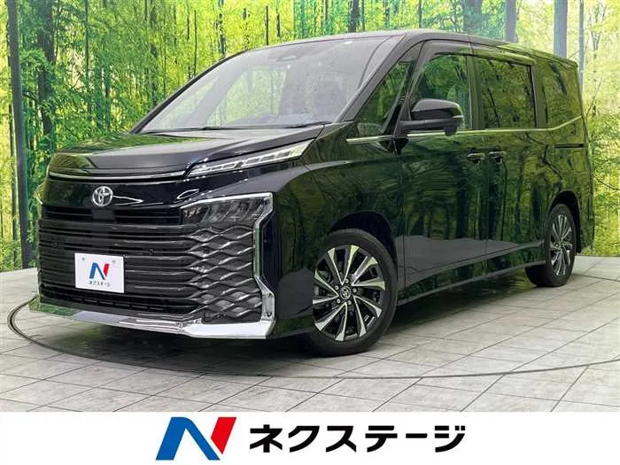 Toyota Voxy 2023 — миниатюра 4