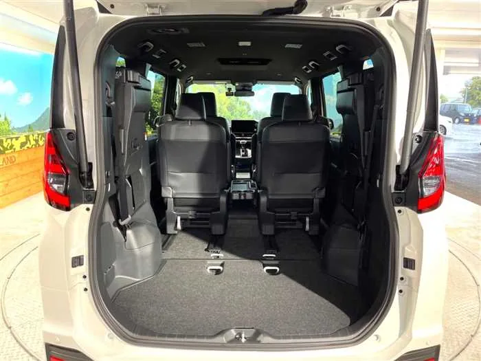Toyota Noah 2025 — миниатюра 5