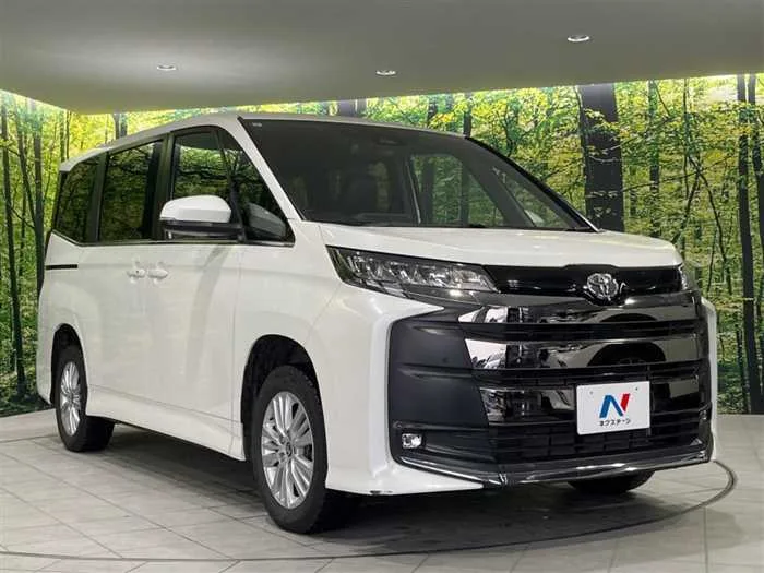 Toyota Noah 2023 — миниатюра 3