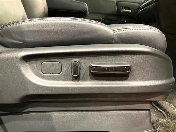 Honda Odyssey Hybrid 2023 — миниатюра 2