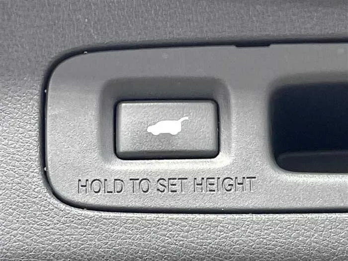 Honda Odyssey Hybrid 2024 — миниатюра 2
