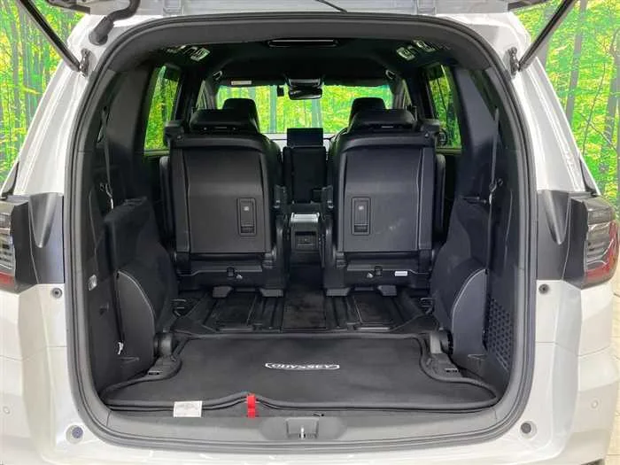 Honda Odyssey Hybrid 2024 — миниатюра 5