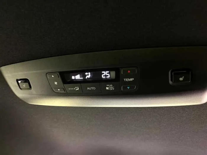 Honda Step WGN 2023 — миниатюра 3