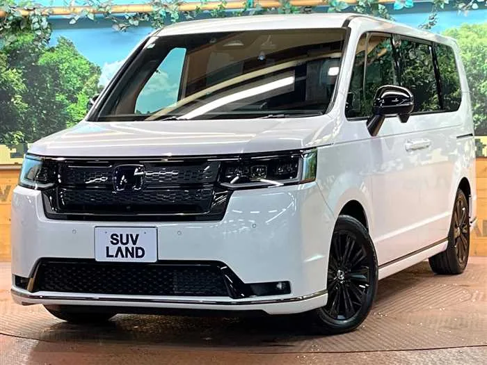 Honda Step WGN 2025 — фото 1, купить с доставкой в Москву
