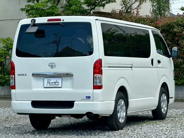 Toyota Hiace Van 2025 — миниатюра 2