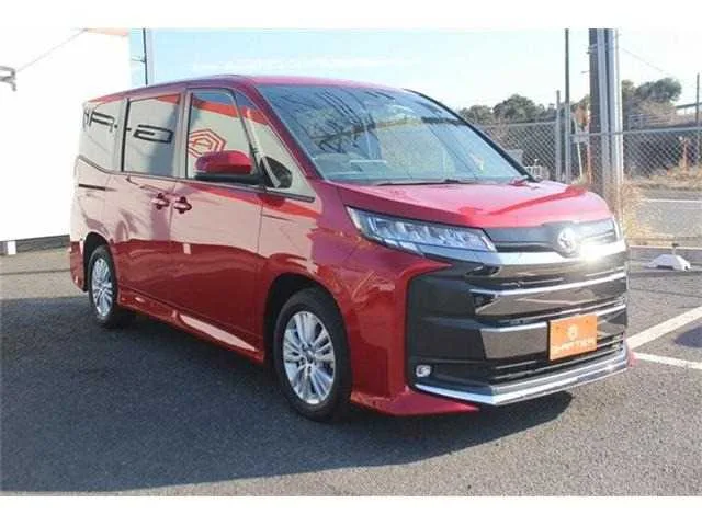 Toyota Noah 2022 — миниатюра 3