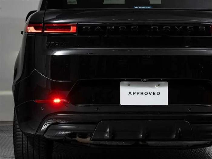 Land Rover Range Rover Sport 2023 — миниатюра 3