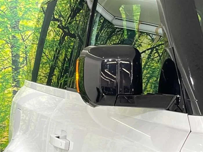 Land Rover Defender 2025 — миниатюра 5